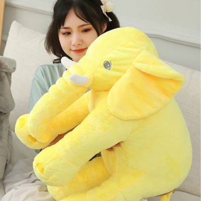 Peluche éléphant pour bébé